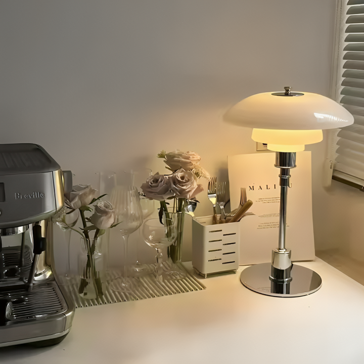 Luvikno | Dimmbar Rund Bordlampe
