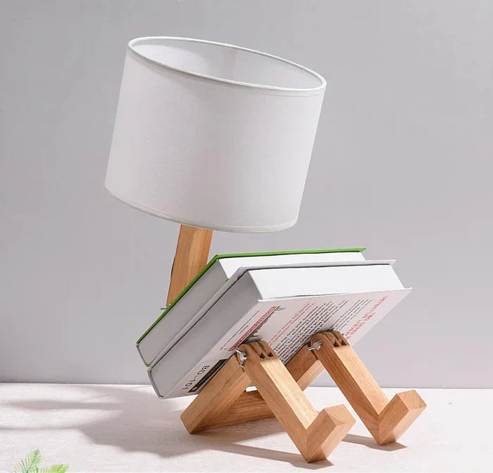 Trelampe med bokholder - RutanFlex | Luvikno