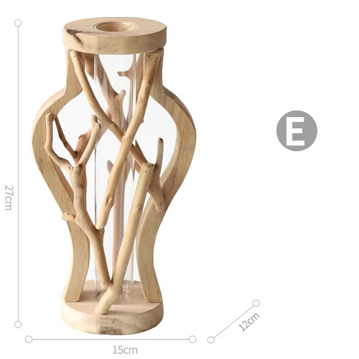 Kunstnerisk inspirert tre design Luvikno