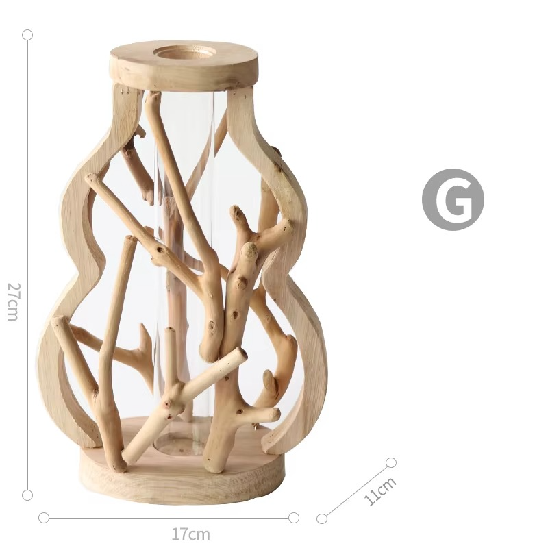Kunstnerisk inspirert tre design Luvikno