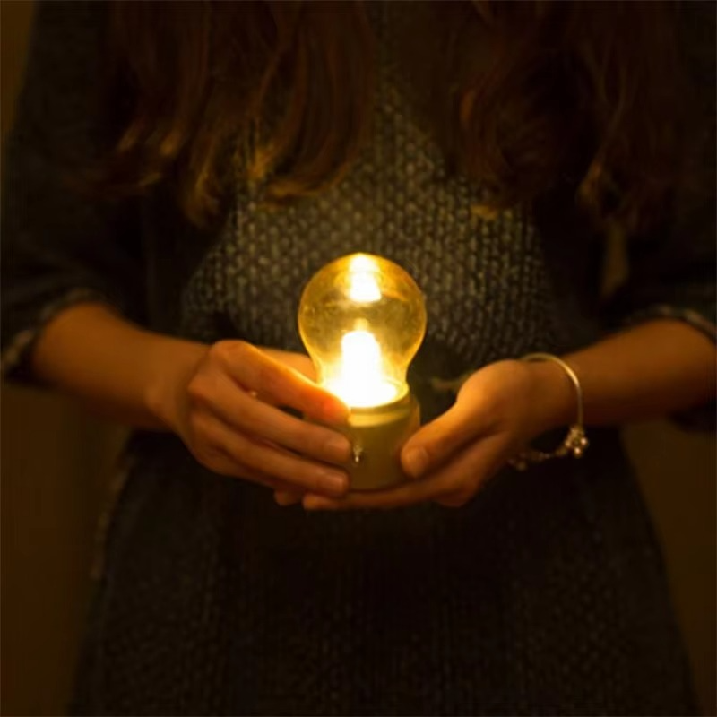 VintageGlow Trådløs Industriell Nattbordslampe Luvikno