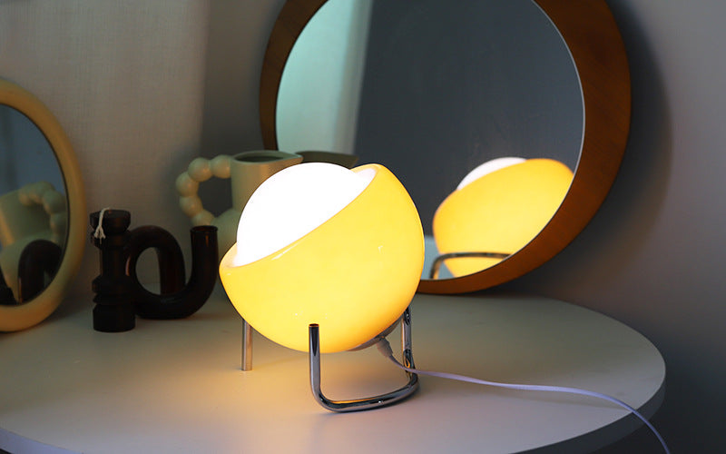 Skandinavisk Glass Bordlampe for Atmosfære Luvikno