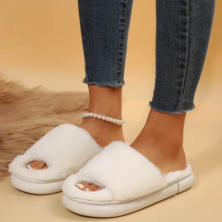 Koselige pels-sandaler | Luvikno