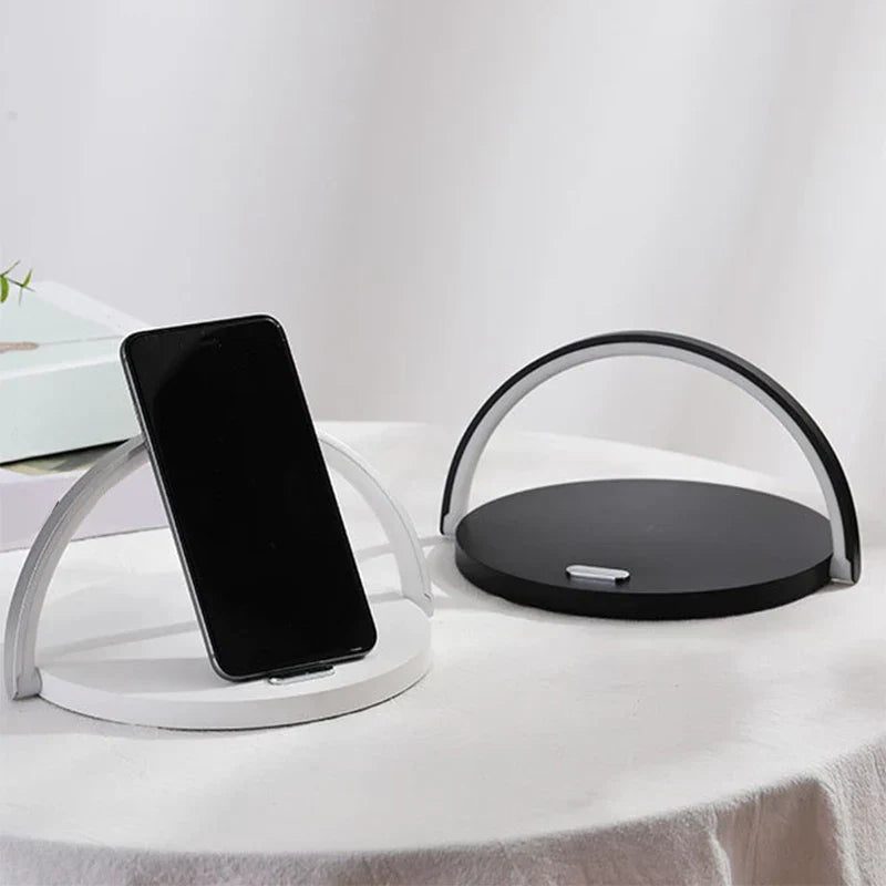 3-i-1 trådløserlader, telefonholder og LED-lampe Luvikno