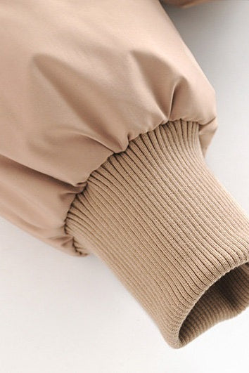 Luvik | Lyhyt leikkaus untuvatakki