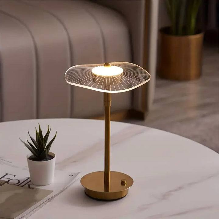 Luvikno | Elegant LED Skrivebordslampe med Justerbart Design