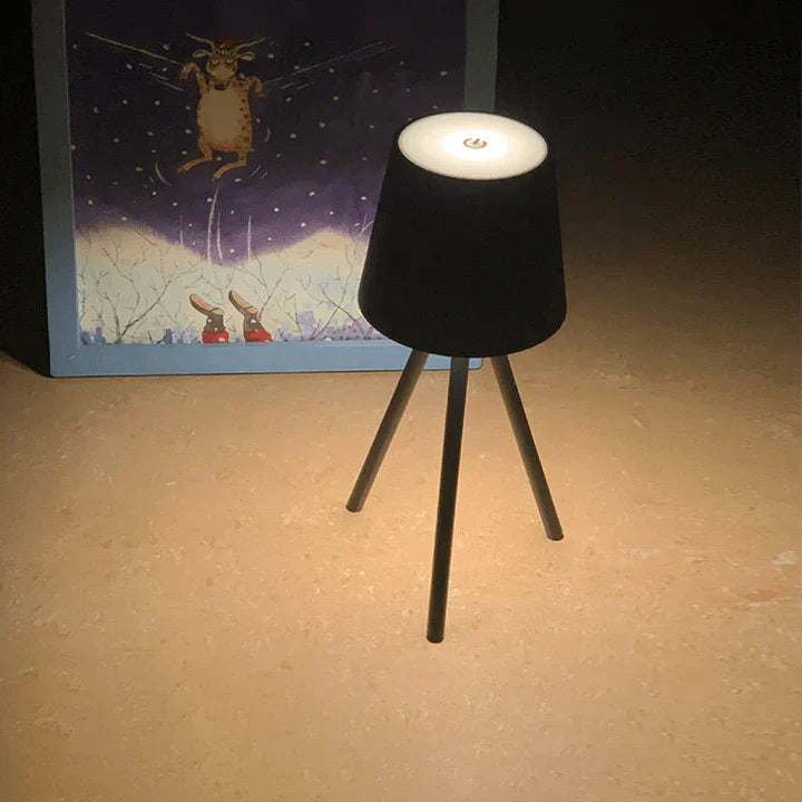 Luvikno | Nordisk stålampen - Stilig trådløs LED nattlys
