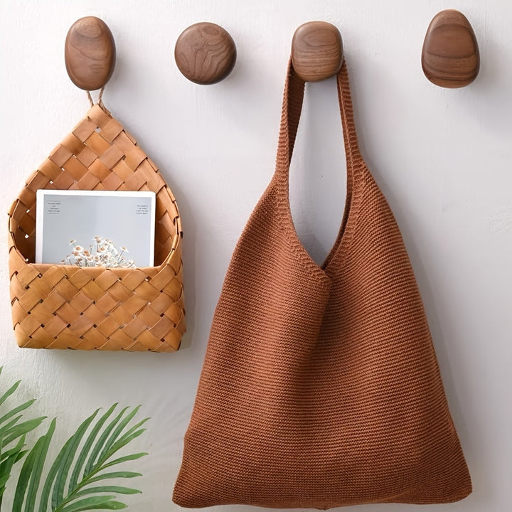 Luvikno | WoodCraft Trevegghooker Sett – Håndlaget design av valnøtt og bøk tre