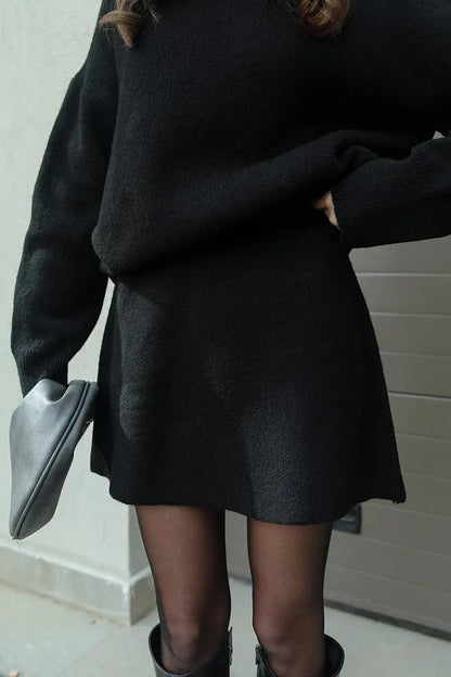 Luvik | Neuleasu - Ylipitkä pusero & Mini-hame - Syksyasu