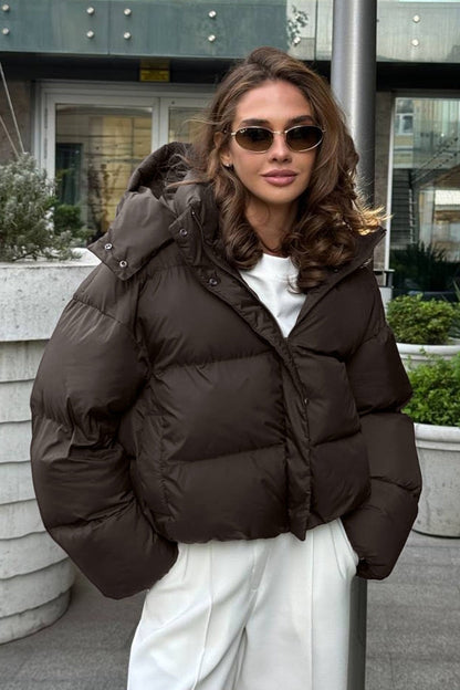 Luvik | Fit Lyhyt Huppupuffatakki