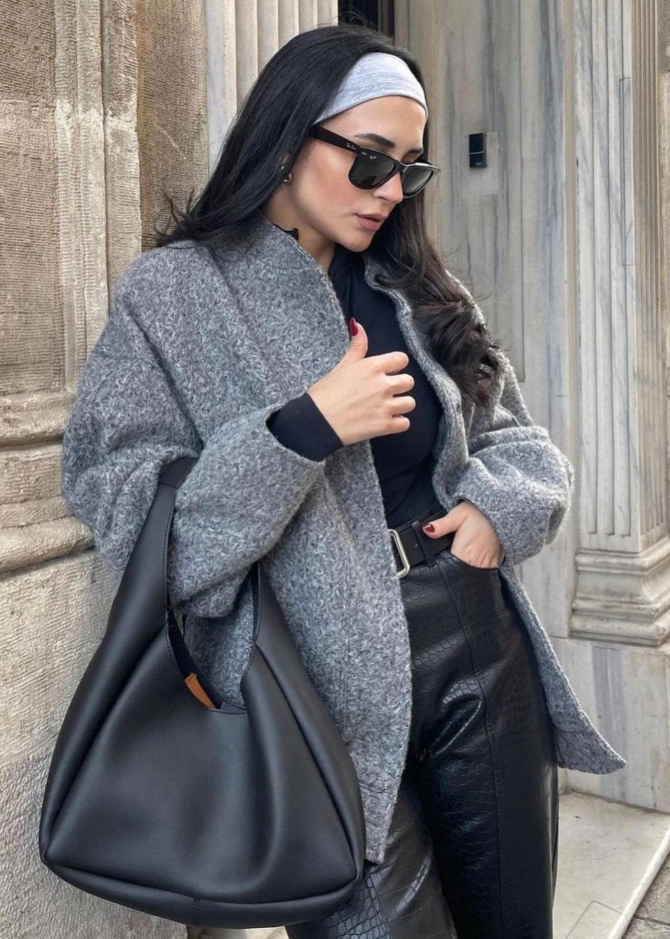 Luvik | Klassinen Bouclé Bomberitakki