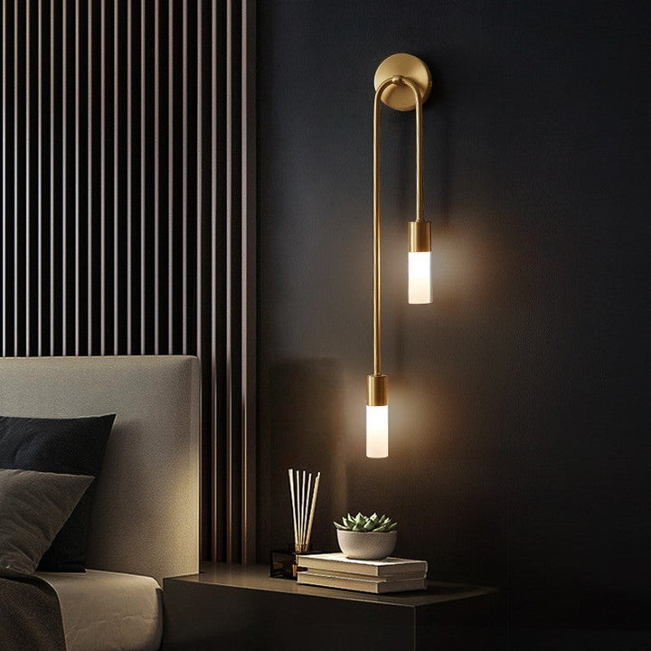 Moderne LED Vegglampe Gull – Slim 2-lys Stikk Vegglampe for Stue og Soverom | Luvikno