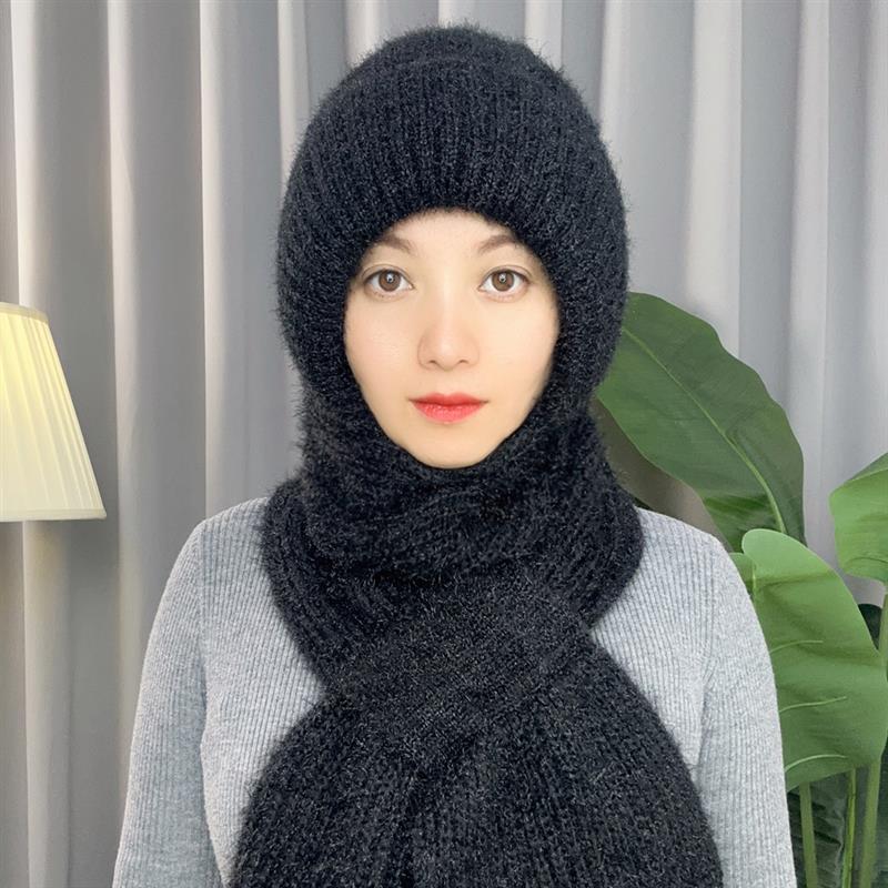 Luvikno | FrostVibe — Aldri fryse igjen eller opplev hårkaos om vinteren!