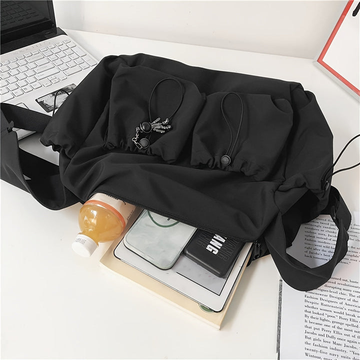 UrbanLiner Nylon Budveske – Svart Skulderbag med Glidelås for Daglig Bruk | Luvikno