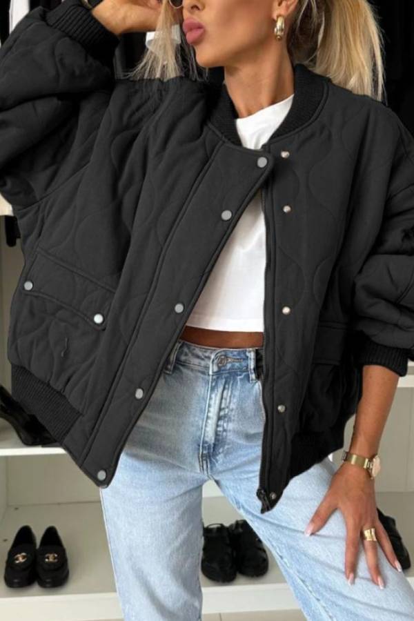 Luvik | Kauluksen nappikiinnitys pitkähihainen takki