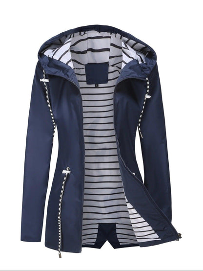 Luvik | Takki - Sateen kestävä takki tyyliä ja mukavuutta varten