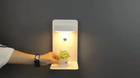 Luvikno | LED Vegglampe med Hylle | Myk Glød, Moderne Design & Ideell for å Skape en Festlig Atmosfære i Soverommet