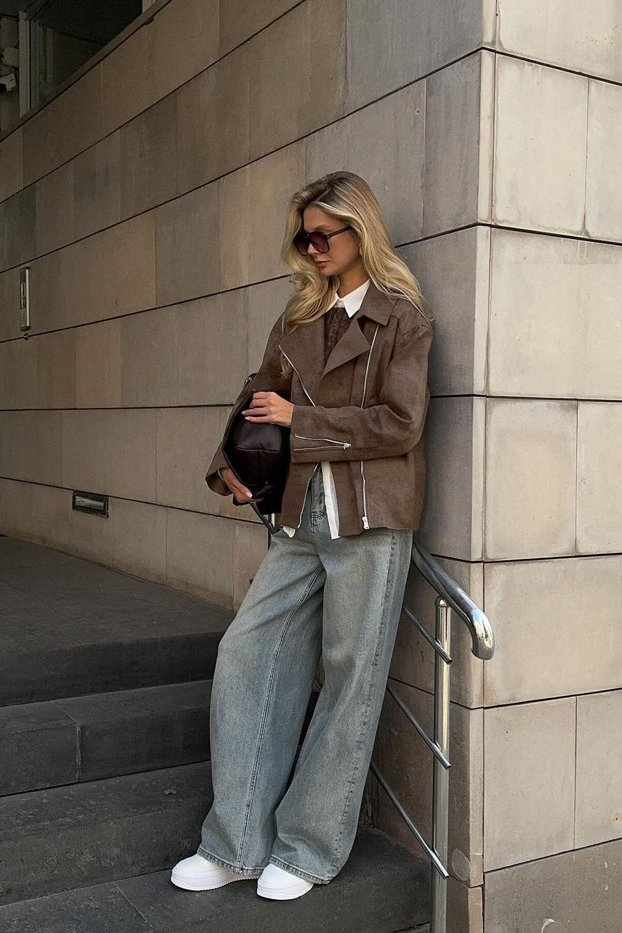 Luvik | Ruskea Rento Nahkajakku