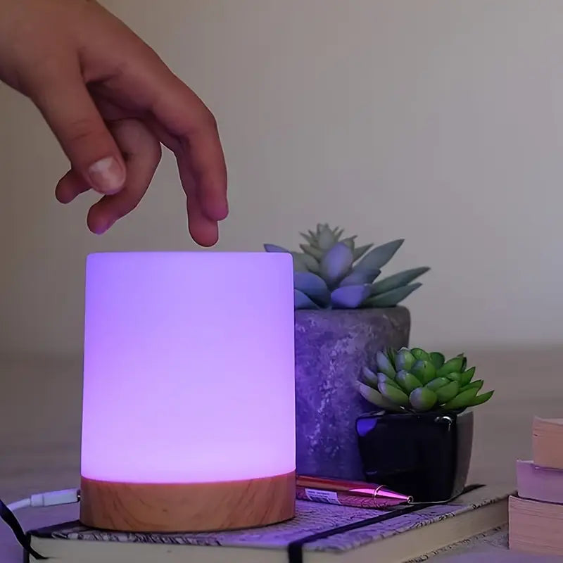 Luvikno | Dimbar LED Nattlampe med Modern Design og Fargeforandring