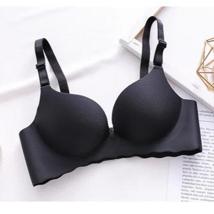Luvikno | GlowBra — Usynlig komfort som får silhuetten din til å skinne