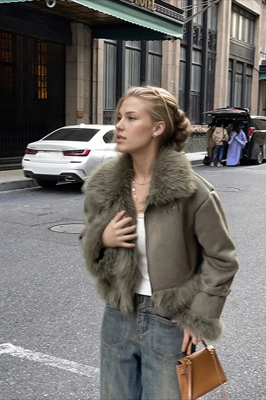 Luvik | Tekonahkainen lyhyt moottoripyörätakki