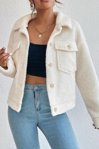 Luvik | Valkoinen lyhyt Sherpa-takki