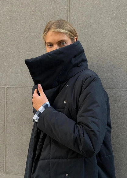 Luvik | Ylihkokokoinen pystykaulustakki