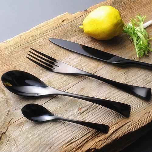 Jet Black Bestikk - 4 Delt Sett | Luvikno