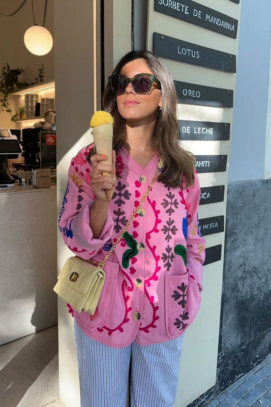 Luvik | Kukallinen painatus taskupaita