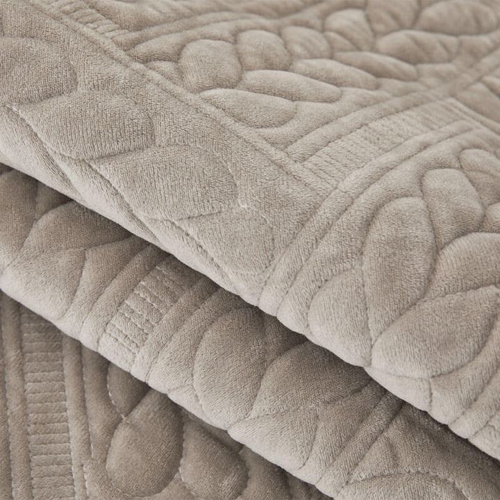 Varm Crystal Velvet Hvete Broderi Antiskli Sofa Dekke | Luvikno