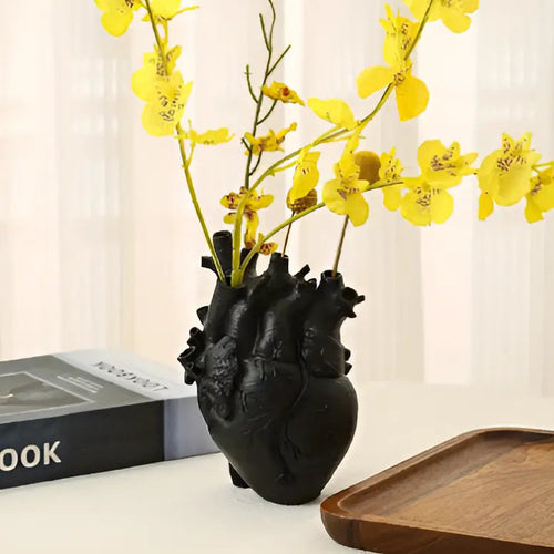 Luvikno | Hjerte vase Amoura | Gresk-inspirert design | Høy-kvalitets syntetisk harpiks | Tilgjengelig i mange farger