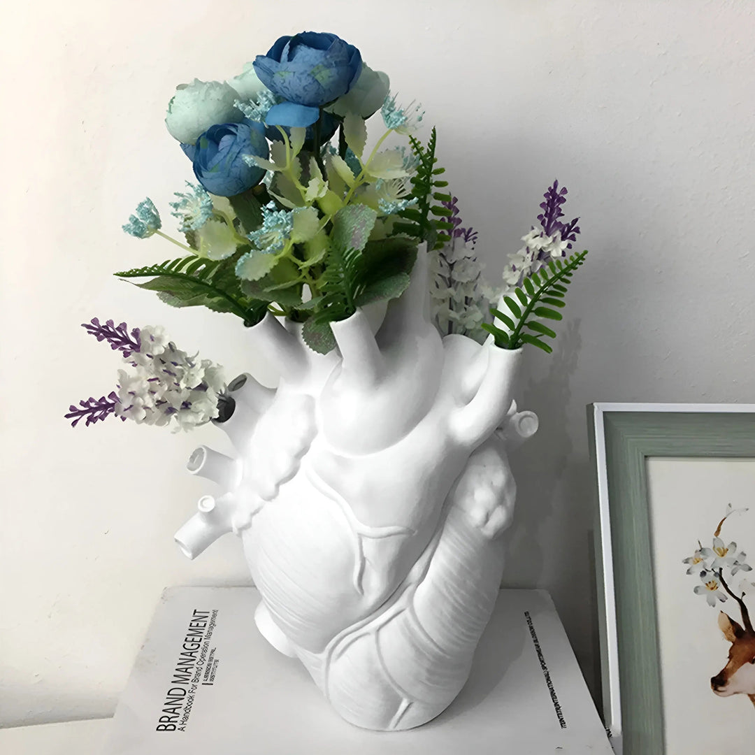 Luvikno | Hjerte vase Amoura | Gresk-inspirert design | Høy-kvalitets syntetisk harpiks | Tilgjengelig i mange farger