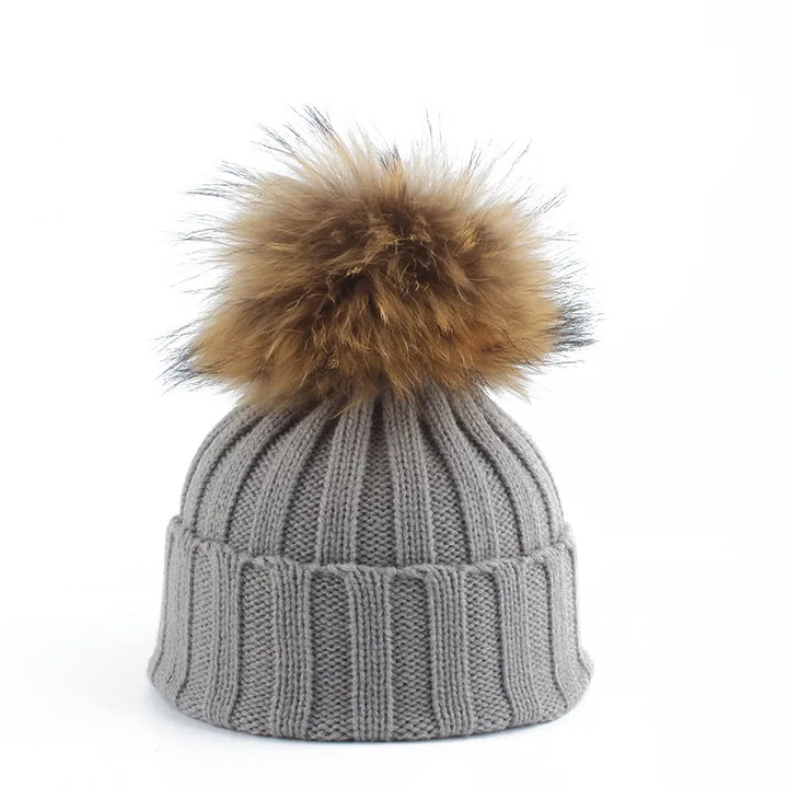 WinterKnit Beanie - Stilig Strikket Lue for Kulden Luvikno