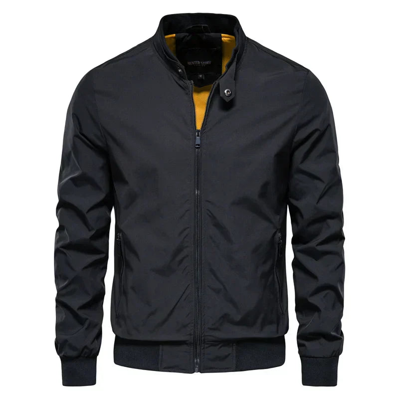 Luvik | urheilullisen-tyylikäs bomber jacket kesäkäyttöön miehille