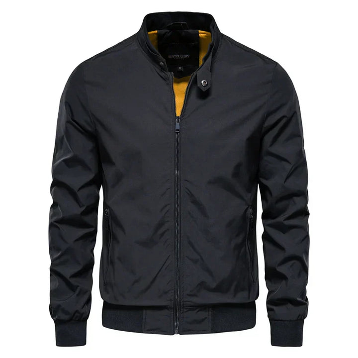 Luvik | urheilullisen-tyylikäs bomber jacket kesäkäyttöön miehille