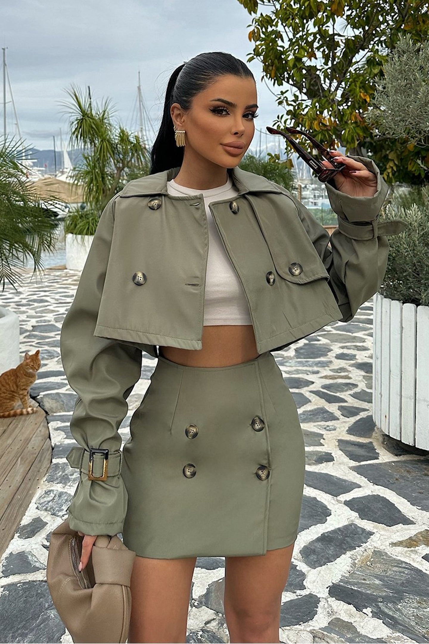 Luvik | Napitusyksityiskohta Lyhennetty Takki & Minihame-setti