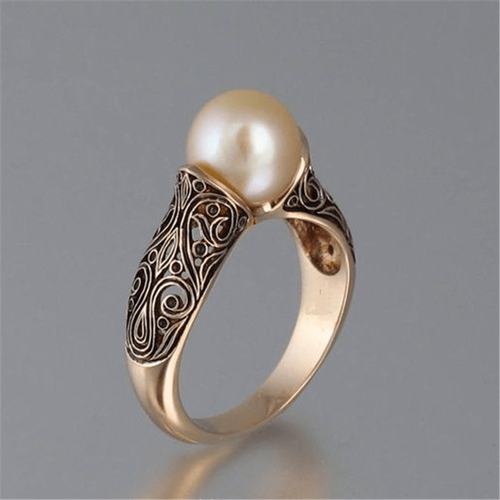 Elegant Vintage Gullring med Perle - Aurelia Sleek Design Luvikno