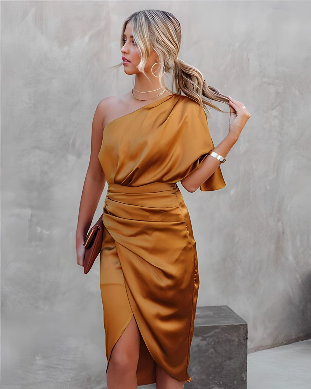 Luvik | Elegant off-shoulder illal dress