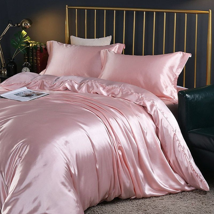Luvikno | ConfortSatin Set - Luksus sengetøy for ultimat komfort