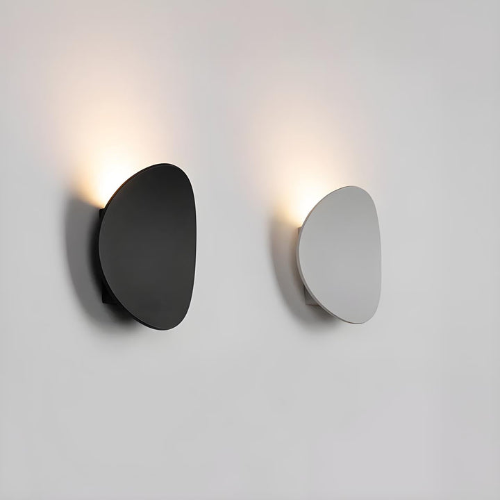 DuskGlow - Elegant Vegglampe for Atmosfærisk Belysning Luvikno