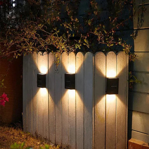 Moderne & Trendy Hagevegglampe - EcoShine | Luvikno