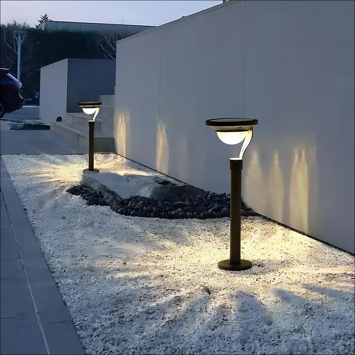 Luvikno | Ultra-kraftig solcellelampe for utendørs bruk