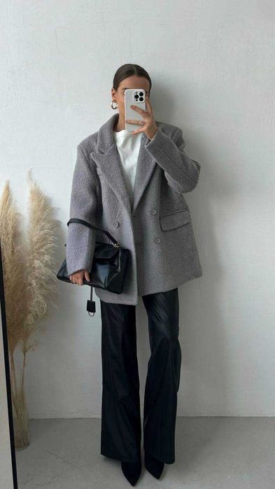 Luvik | Eristevaate saatavana kahdessa tyylikkäässä värissä