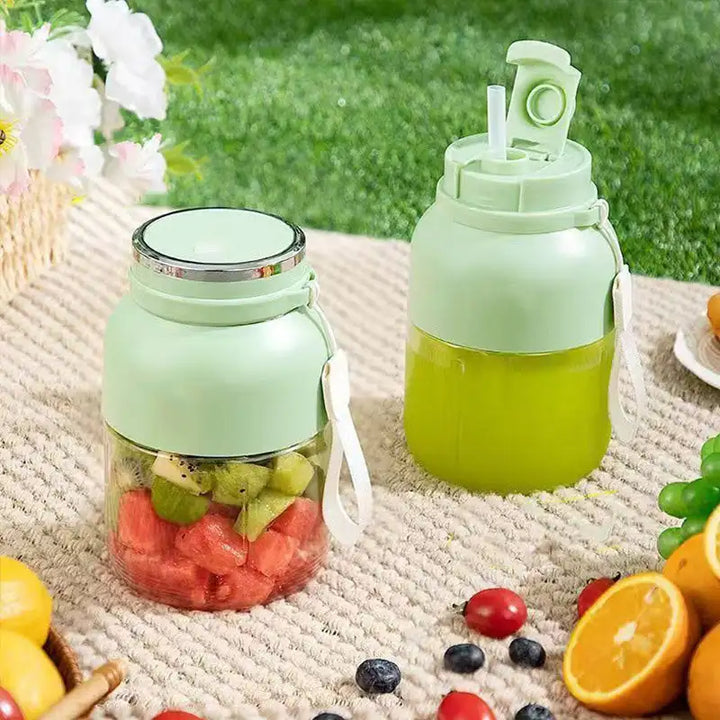 Luvikno | BlendMaster Bærbar Blender | Lag smoothies uten anstrengelse på farten