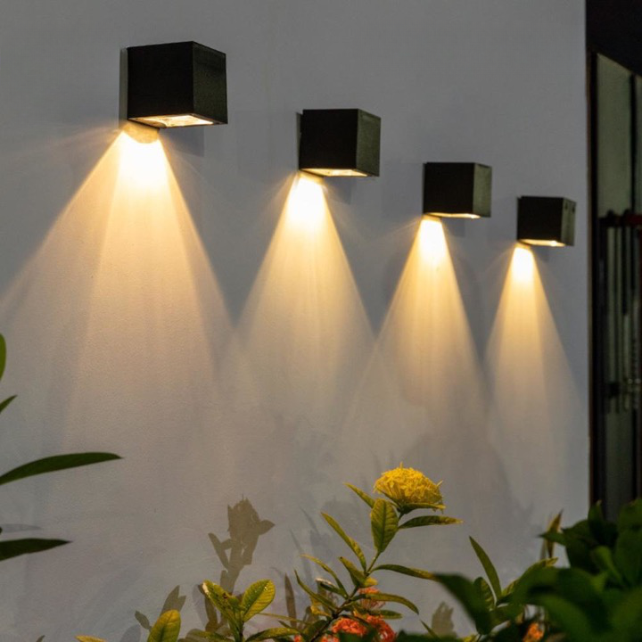 Luvikno | Trådløse LED Sol Cube Vegglamper Deluxe - Skap den perfekte atmosfæren i hagen din!