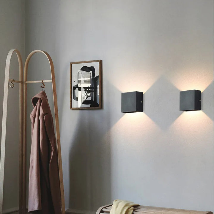 Vegglampe Moderne Svart Aluminium LED Lysarmatur Luvikno