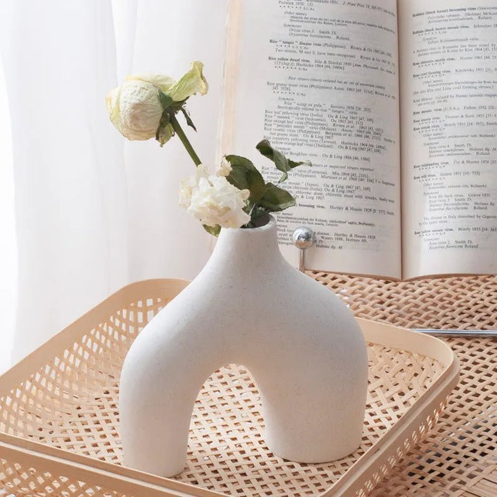 Uregelmessig Minimalistisk Keramikkvase Sett for Modern Dekor | Luvikno