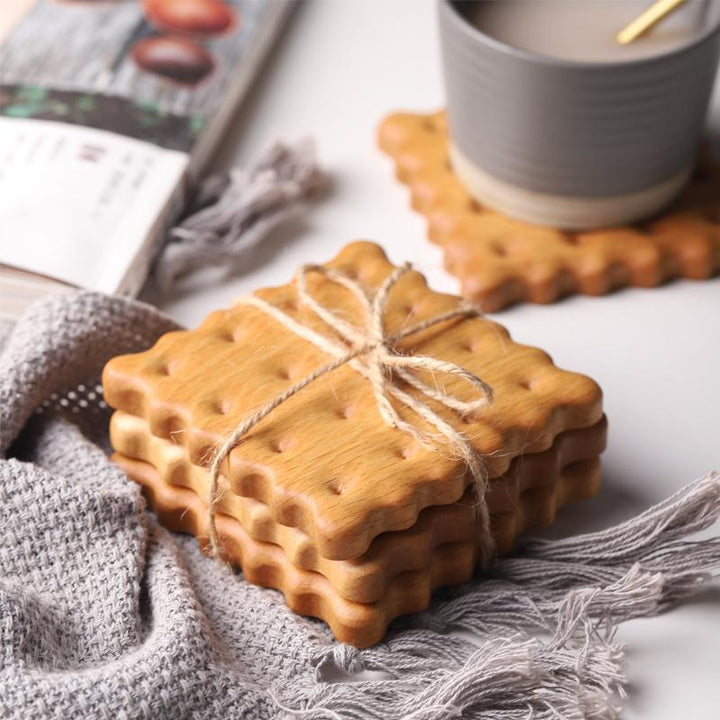 CookieCoasters - Treunderlag med Unik Design Luvikno
