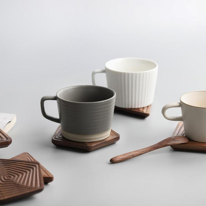 Creative Coasters – Svart valnøtt i unike former Luvikno