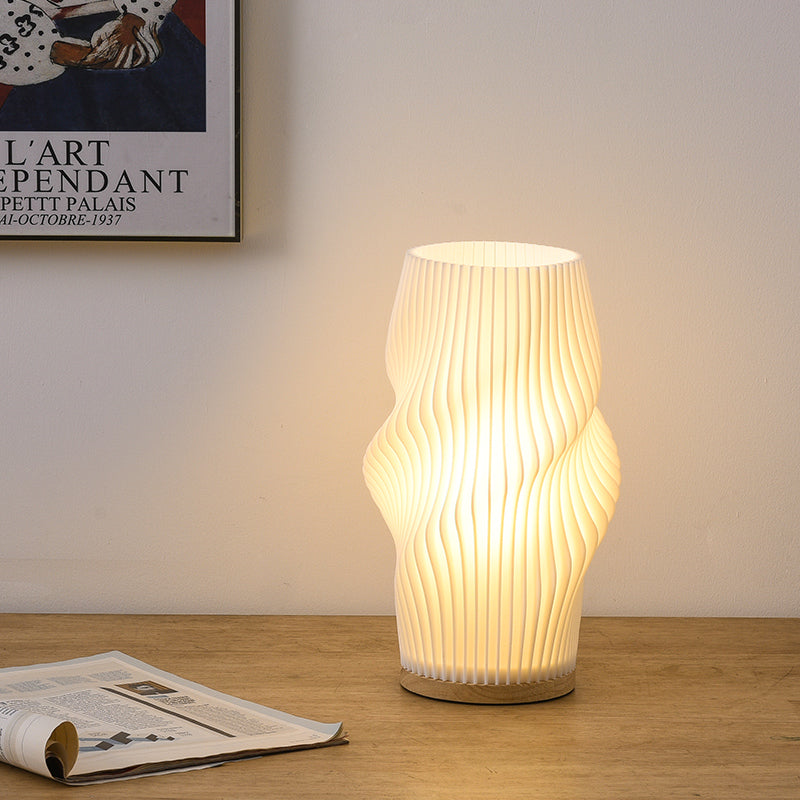Luvikno | Frenchlight Bordlampe - Elegant Plisserte Bordlampe i Fransk Krem for Atmosfæriske Rom